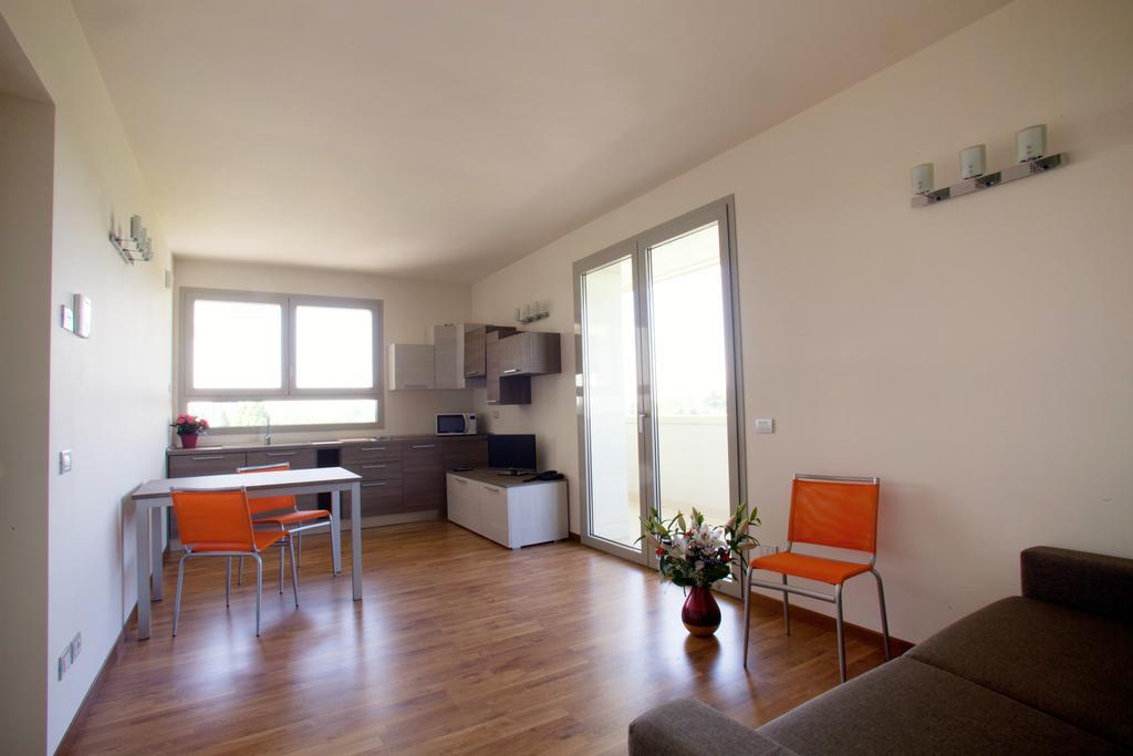 Residence Le Querce Cernusco Sul Naviglio Pokój zdjęcie
