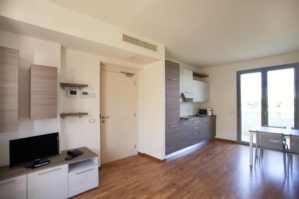 Residence Le Querce Cernusco Sul Naviglio Pokój zdjęcie
