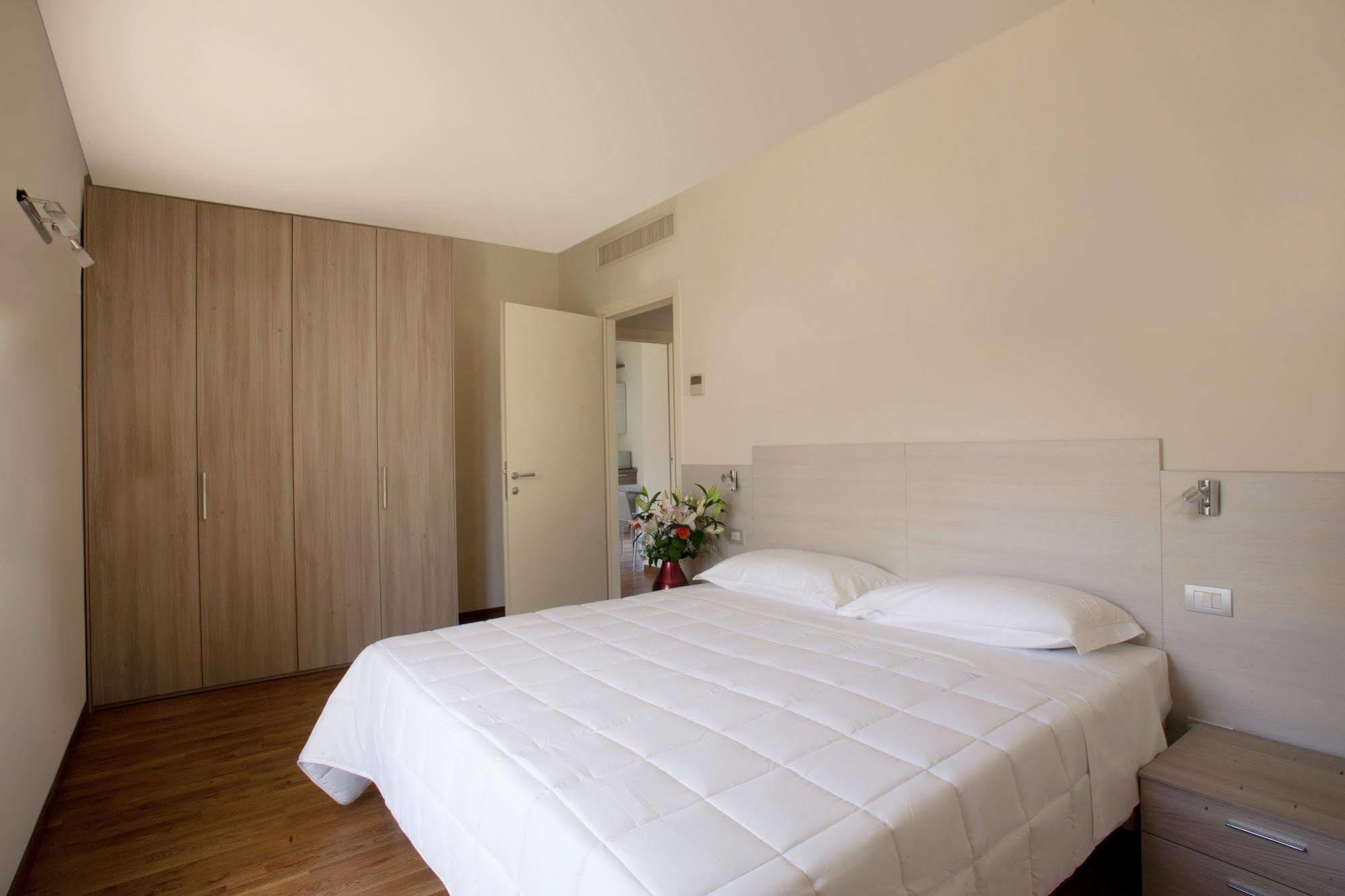 Residence Le Querce Cernusco Sul Naviglio Zewnętrze zdjęcie